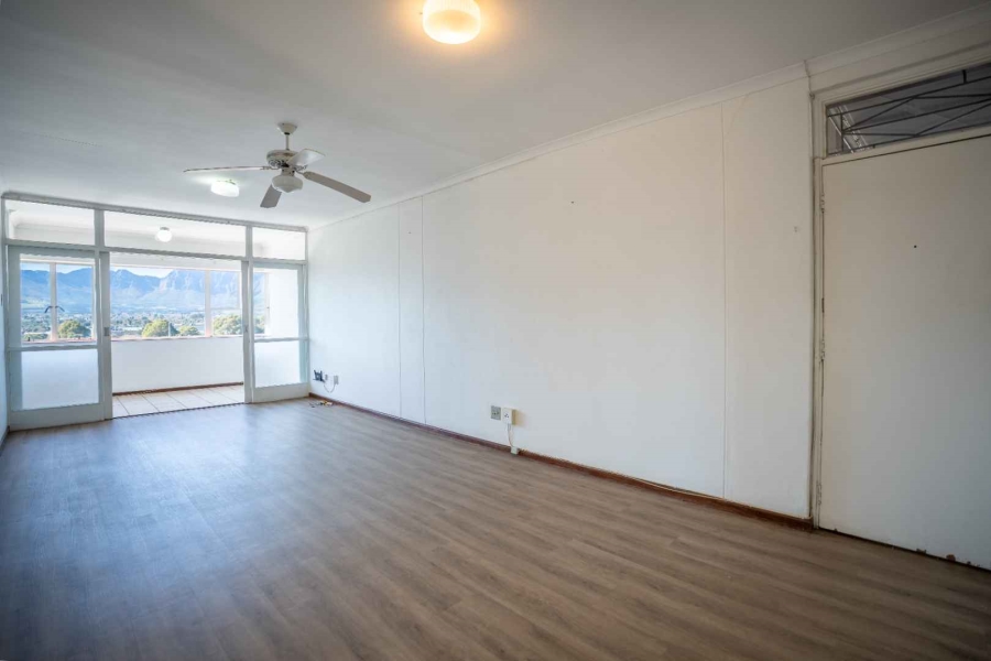 2 Bedroom Property for Sale in Buitenverwagting Western Cape